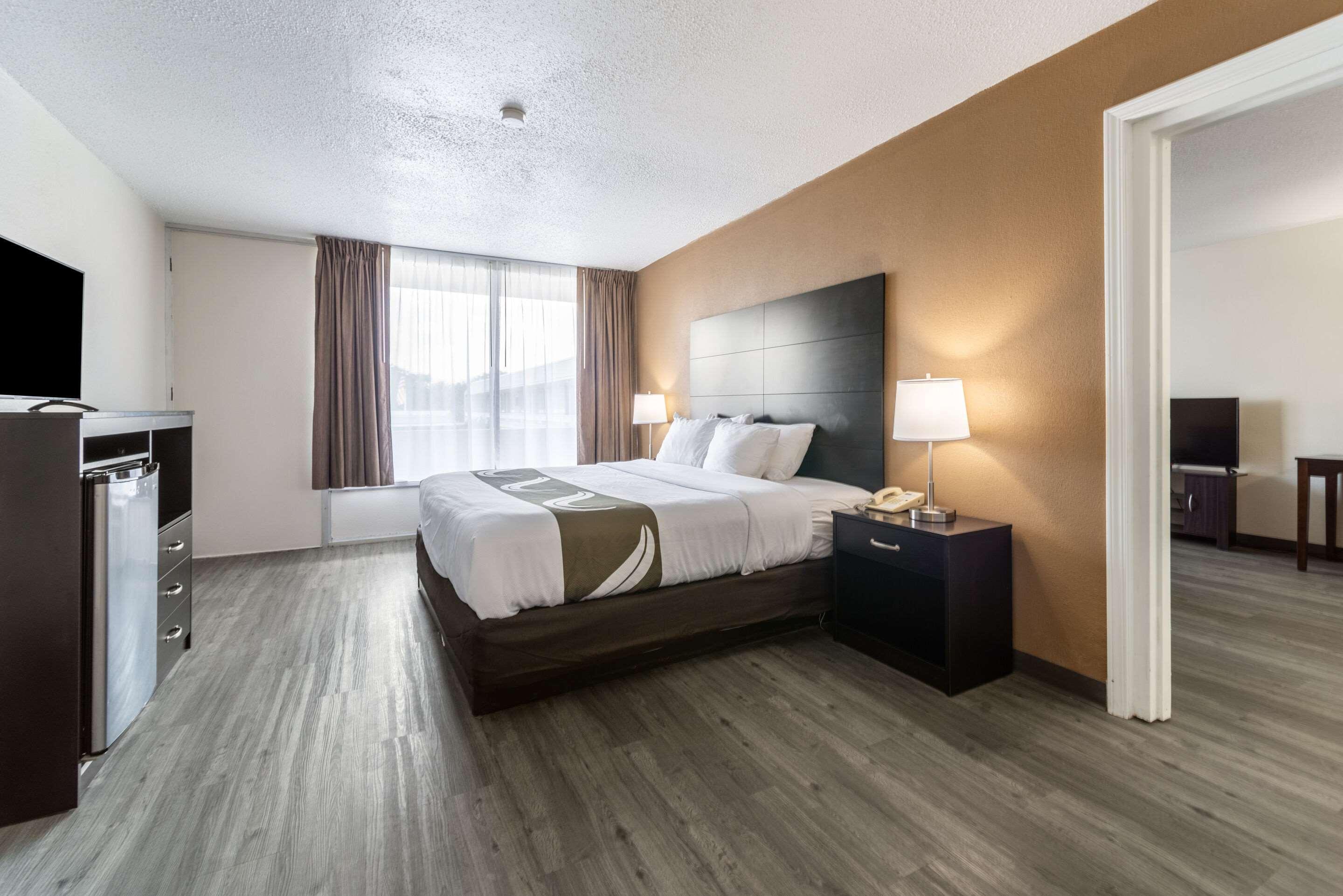 Quality Inn & Suites Vandalia Near I-70 And Hwy 51 Exterior photo